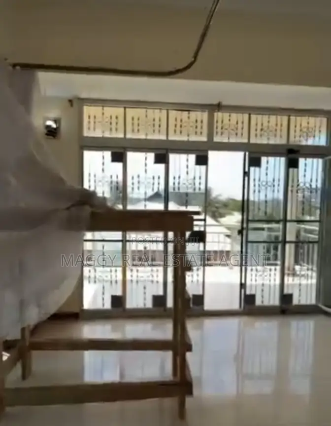 5bdrm House in Salasala Uzunguni, Kunduchi for rent