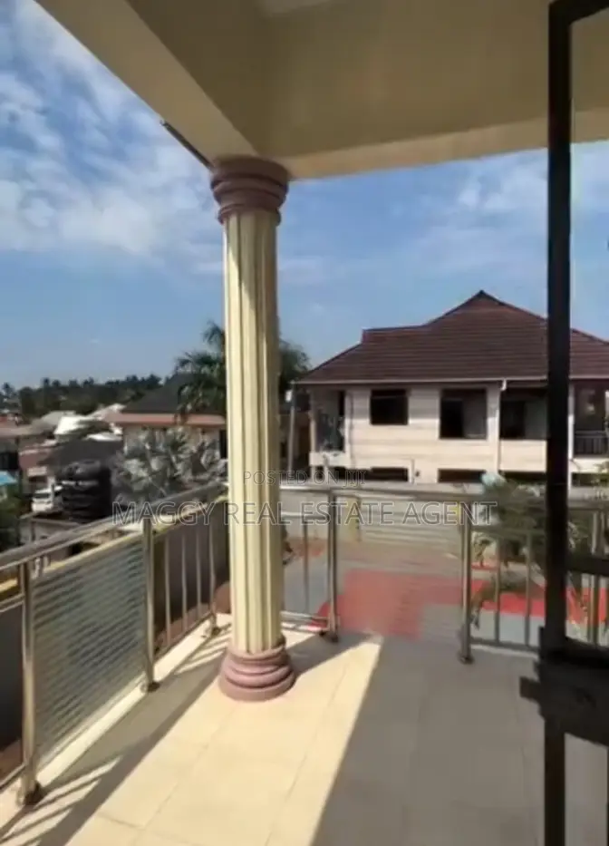 5bdrm House in Salasala Uzunguni, Kunduchi for rent