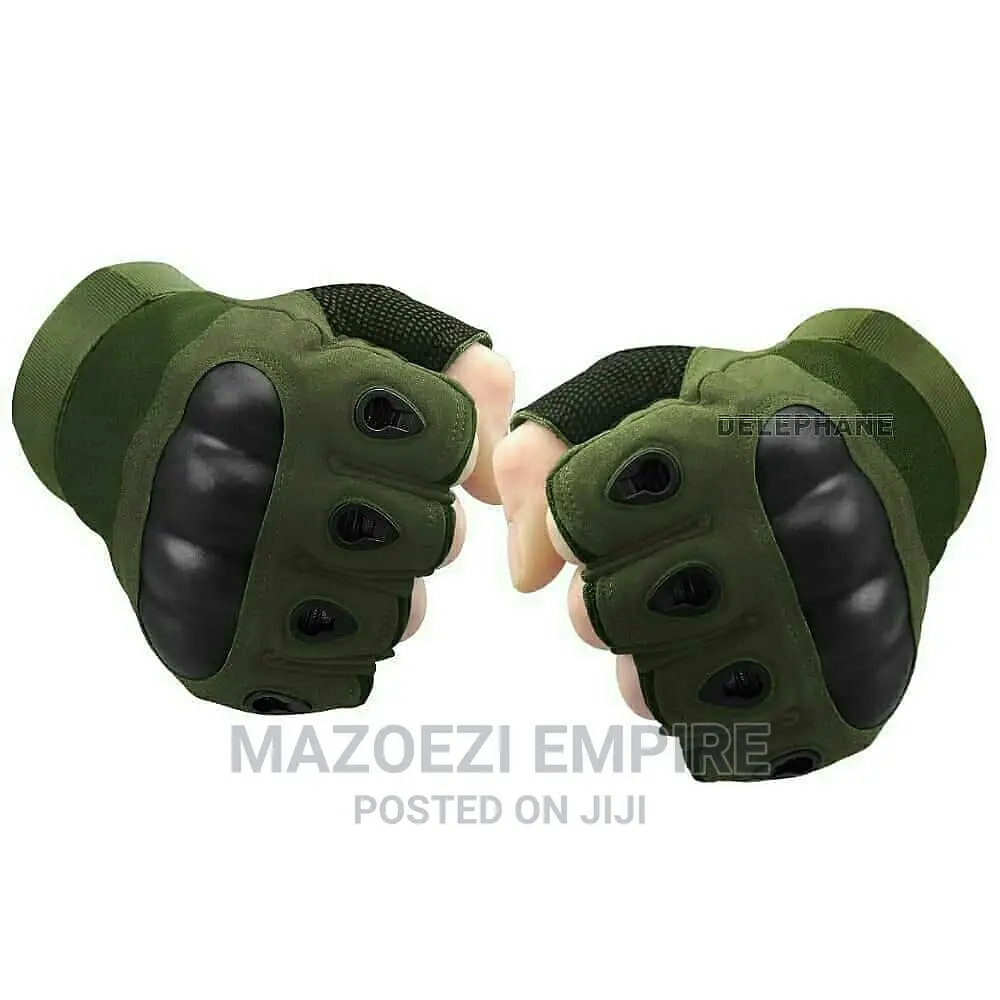 Knuckles Groves