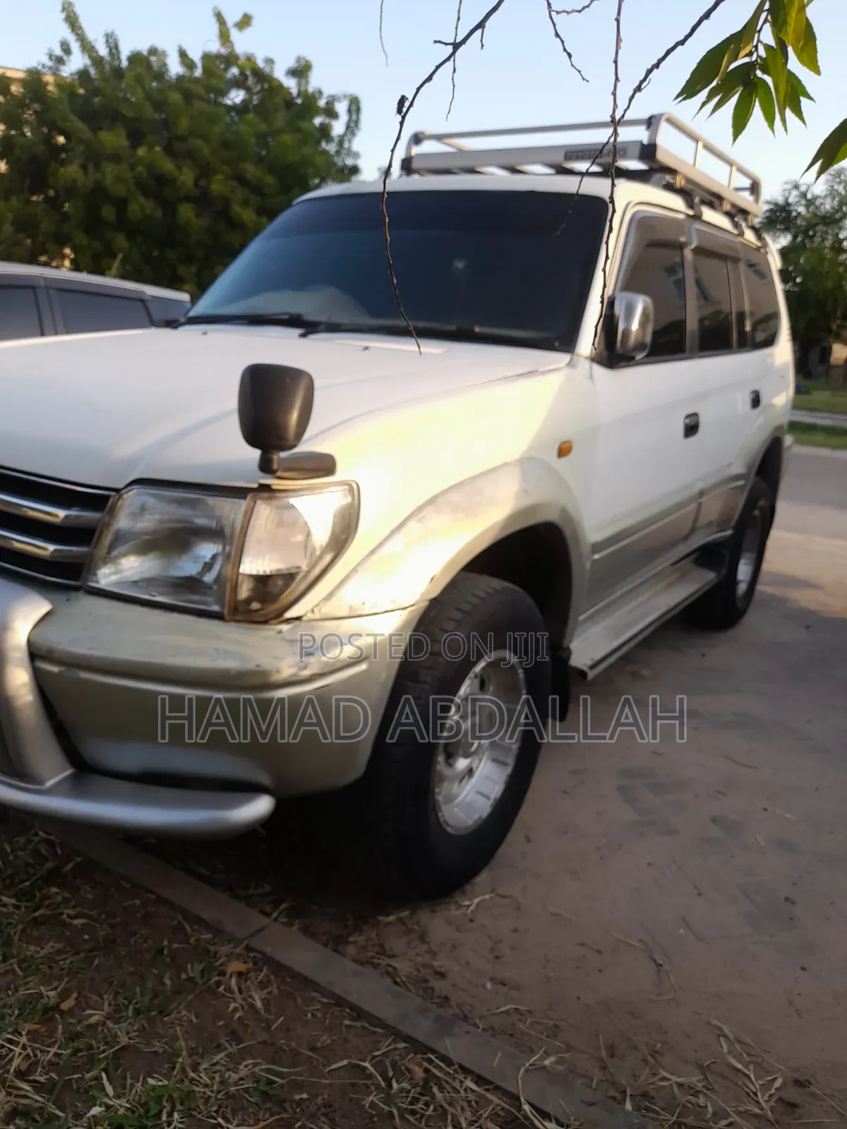 Toyota Land Cruiser Prado 2000 White