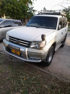 Toyota Land Cruiser Prado 2000 White