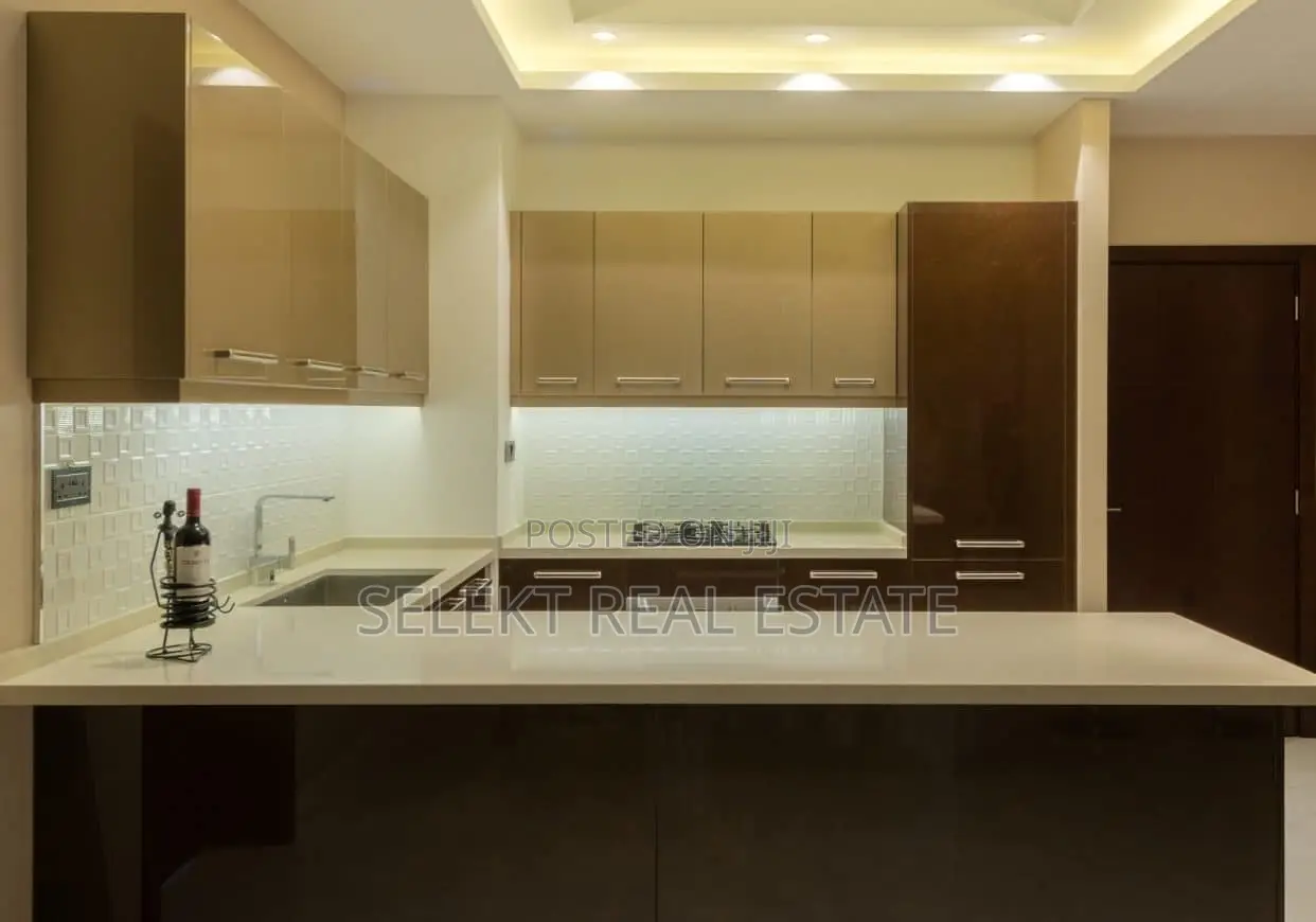 Furnished 2bdrm Apartment in Oyster Bay for rent