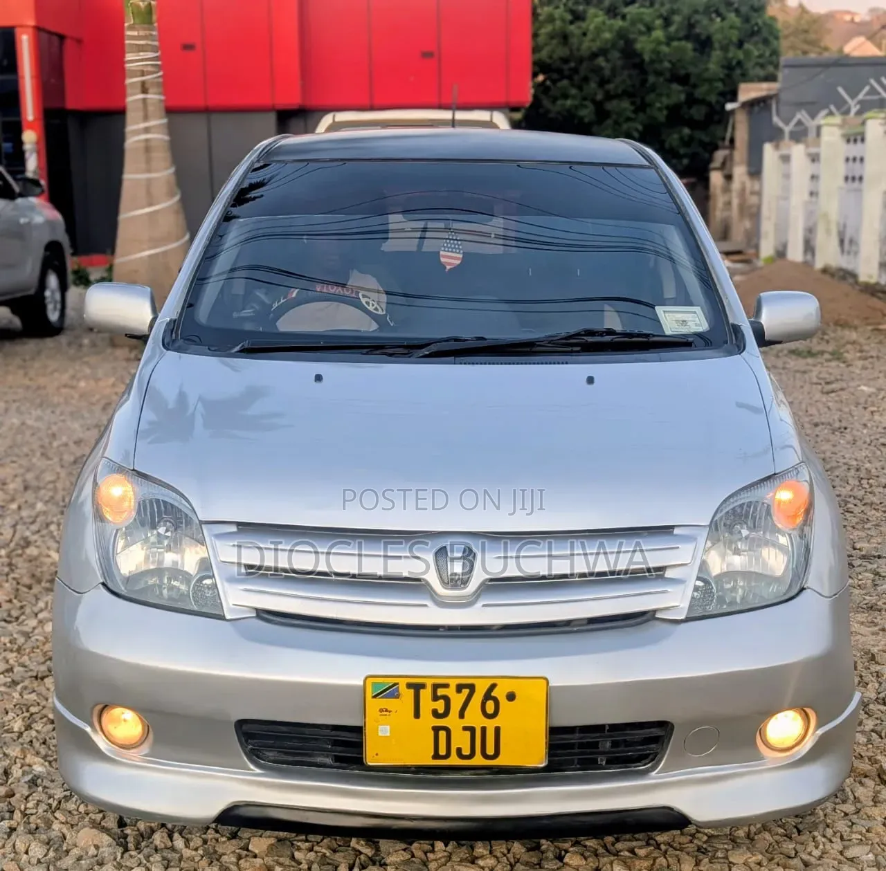 Toyota IST 2005 Silver
