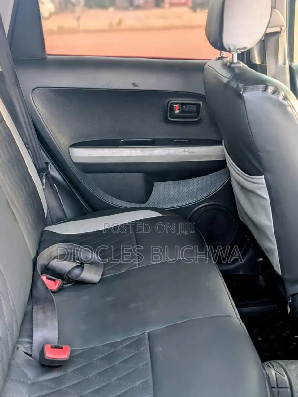 Toyota IST 2005 Silver