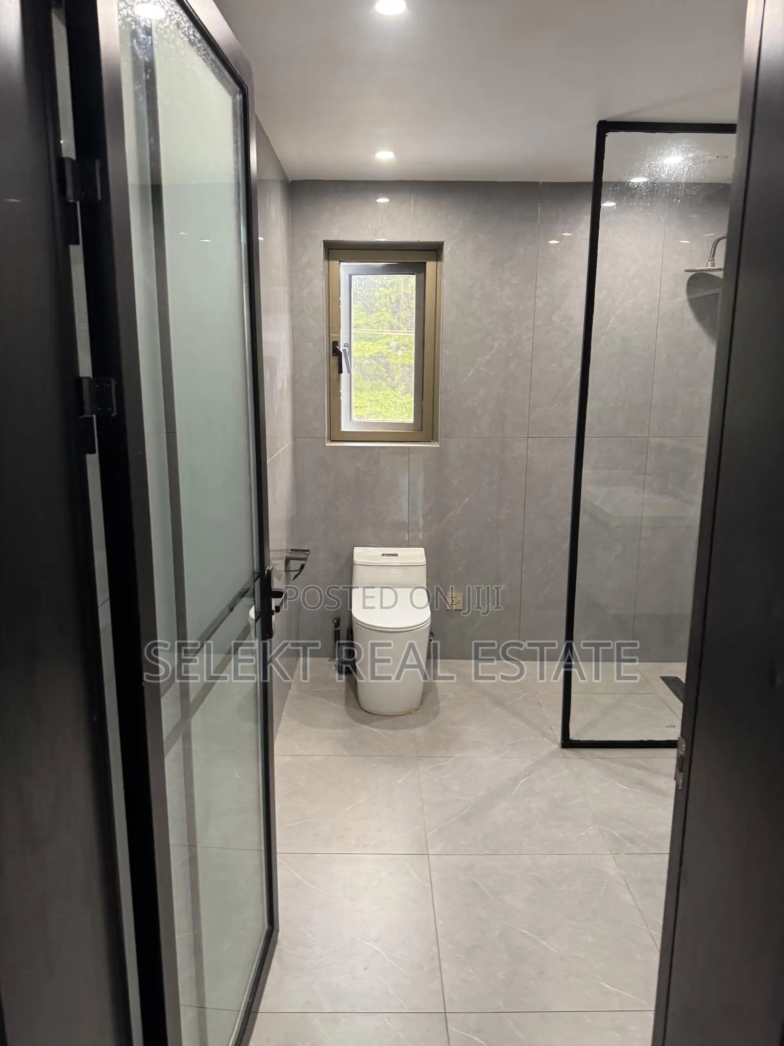 Furnished 3bdrm Apartment in Oyster Bay for rent