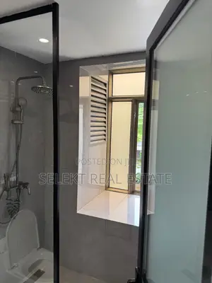 Furnished 3bdrm Apartment in Oyster Bay for rent