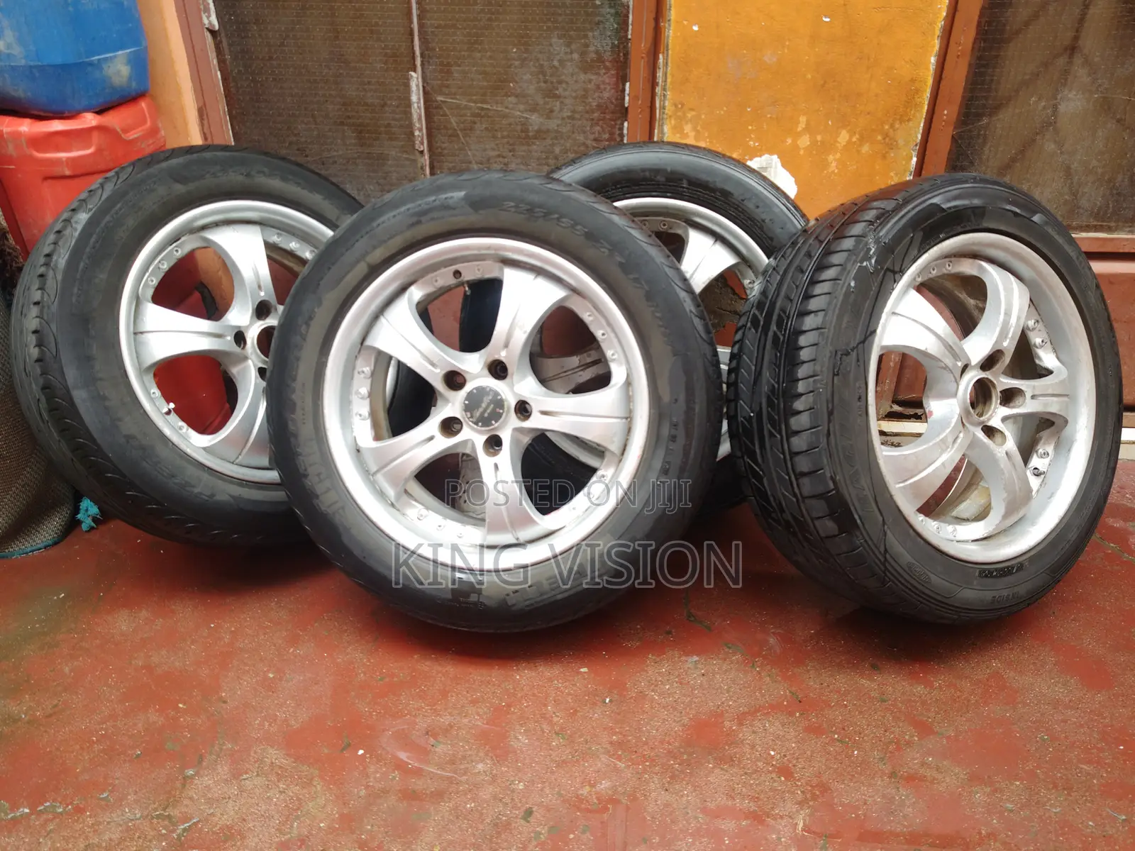Car Rims Size 17 With Good Tyre's