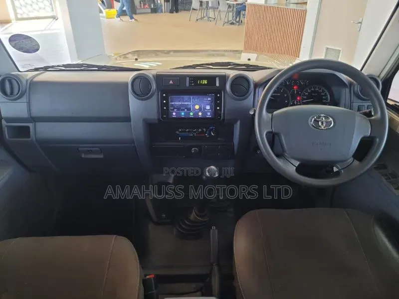 Toyota Land Cruiser 2018 Beige