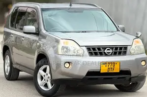 Nissan X-Trail 2011 Silver