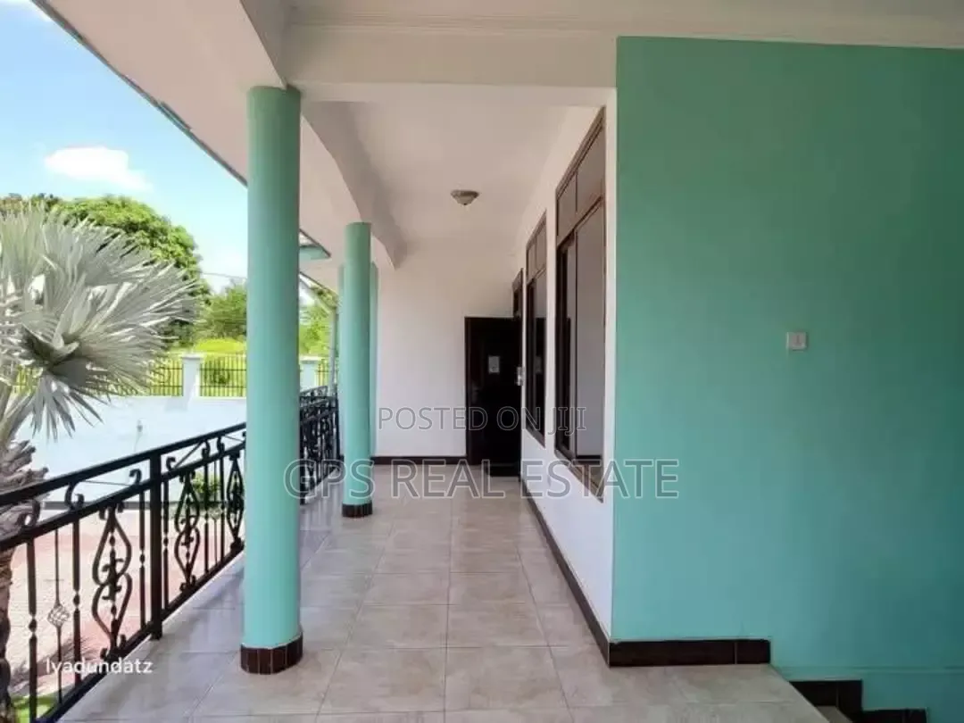 3bdrm Apartment in Kinyerezi Darajani, Ilala for rent