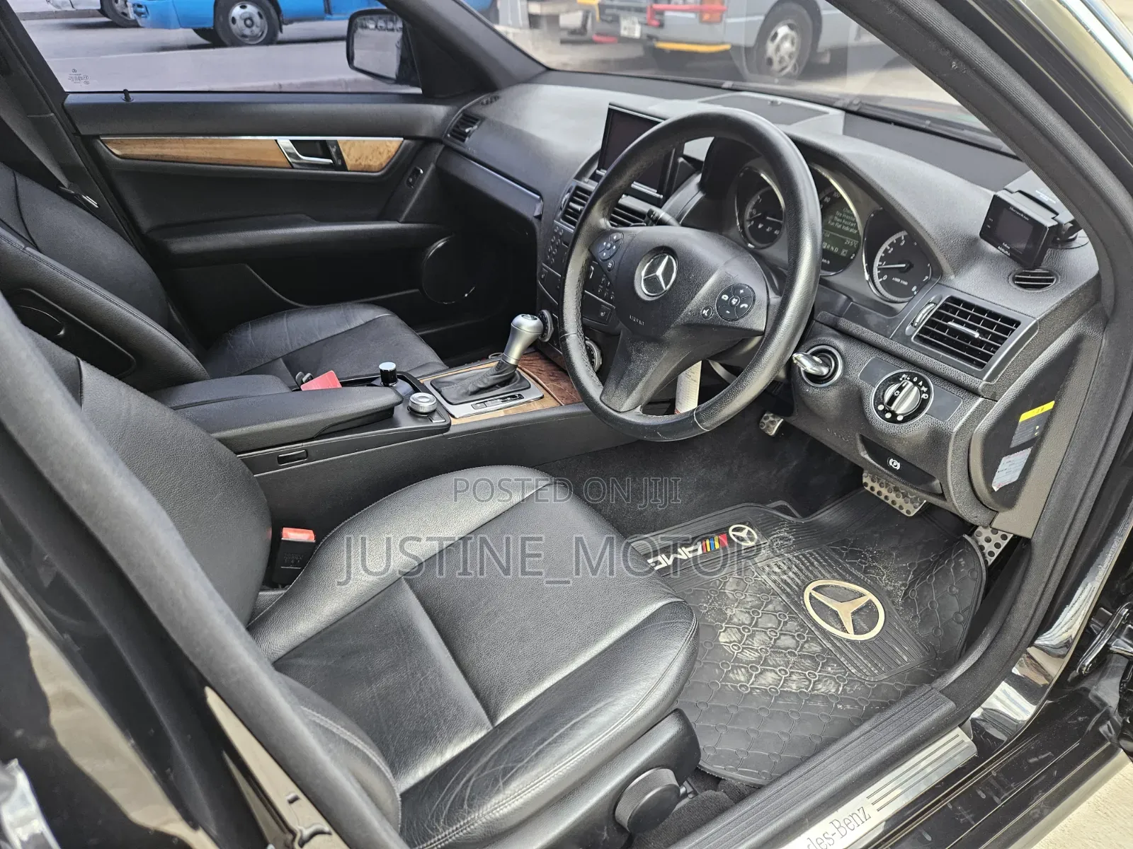 Mercedes-Benz C-Class 2008 Black