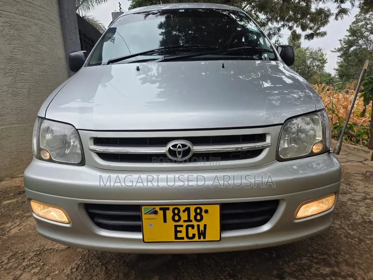 Toyota Noah 2001 Silver