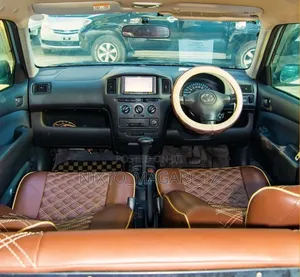 Toyota Probox 2003 Silver