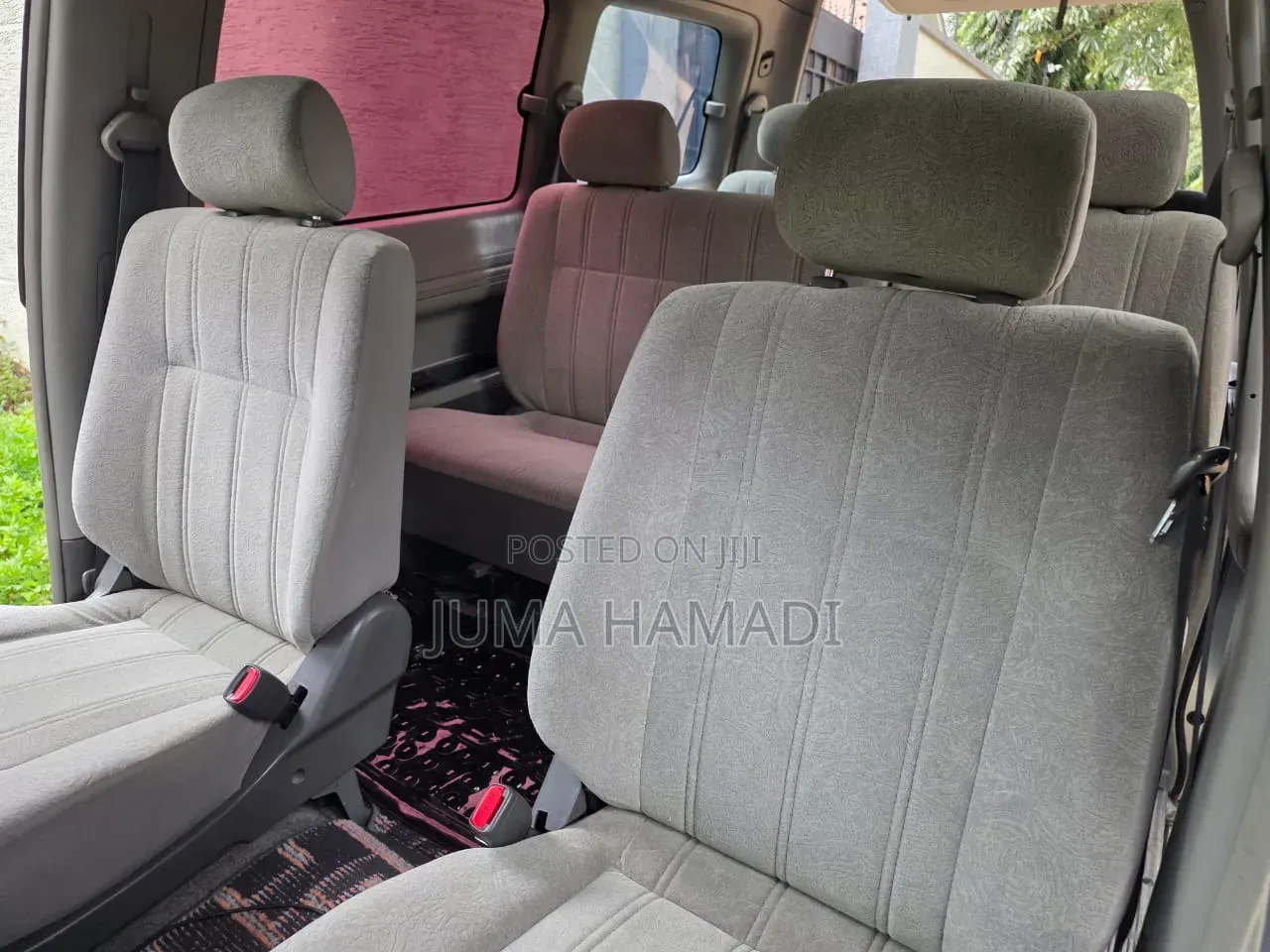 Toyota Noah 2001 Silver