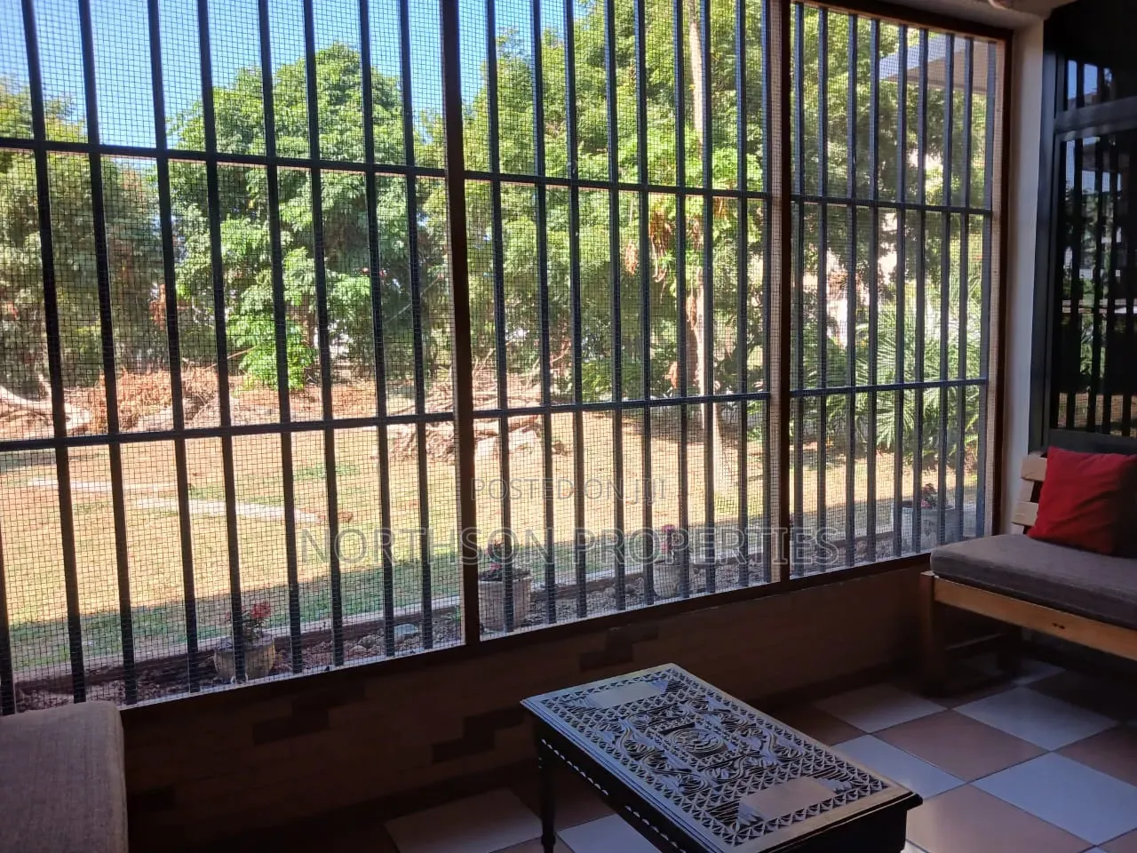 Furnished 3bdrm Apartment in Seaview, Upanga West for rent