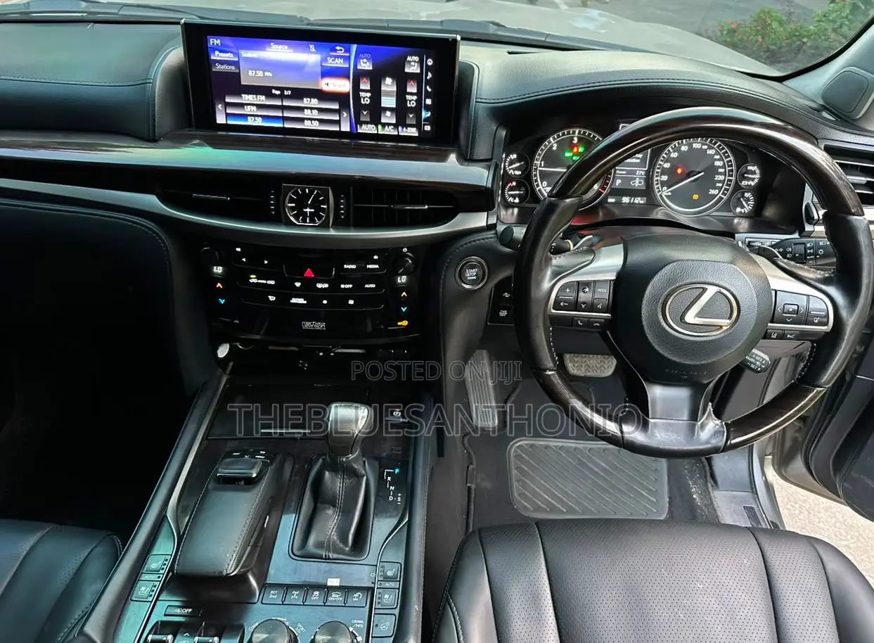 Lexus LX 2022 Gray