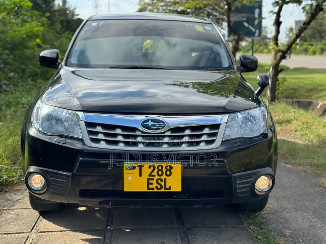 Subaru Forester 2010 Black