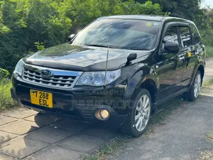Subaru Forester 2010 Black