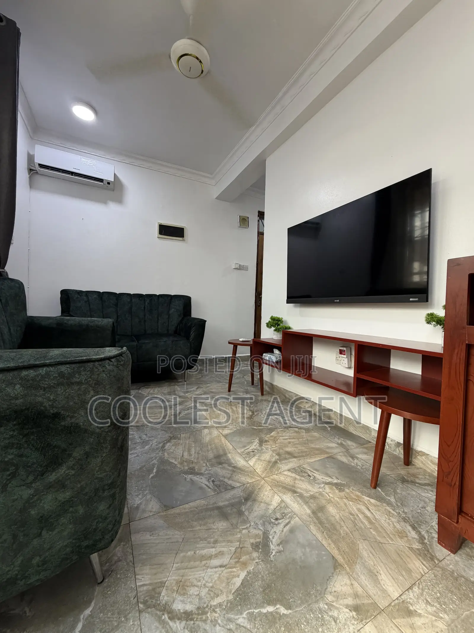 Furnished 2bdrm Penthouse in Coolest Estate for rent