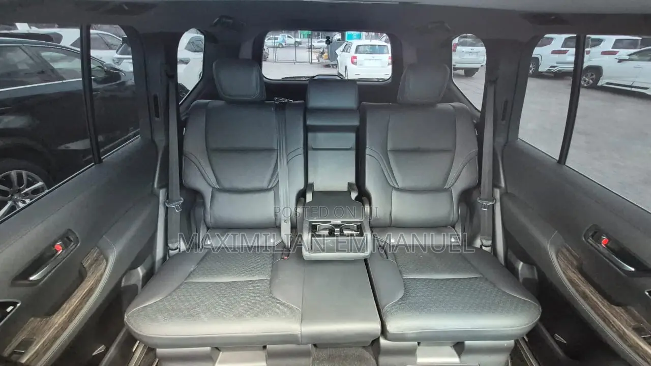 New Toyota Land Cruiser 2023 Red