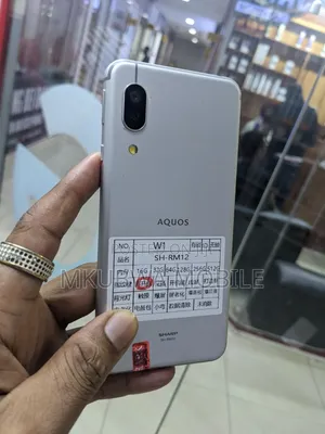 Sharp Aquos Sense 3 Basic SHV48 64 GB White