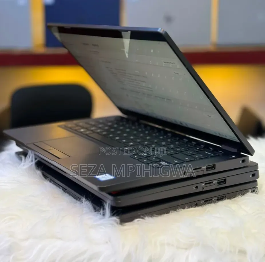 Laptop Dell Latitude 5300 8GB Intel Core i5 SSD 256GB