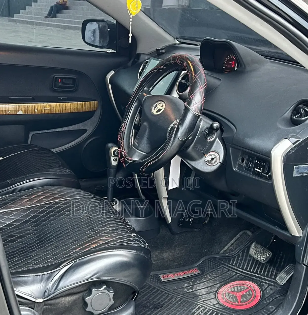 Toyota IST 2004 Black