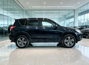 Toyota RAV4 2011 Black