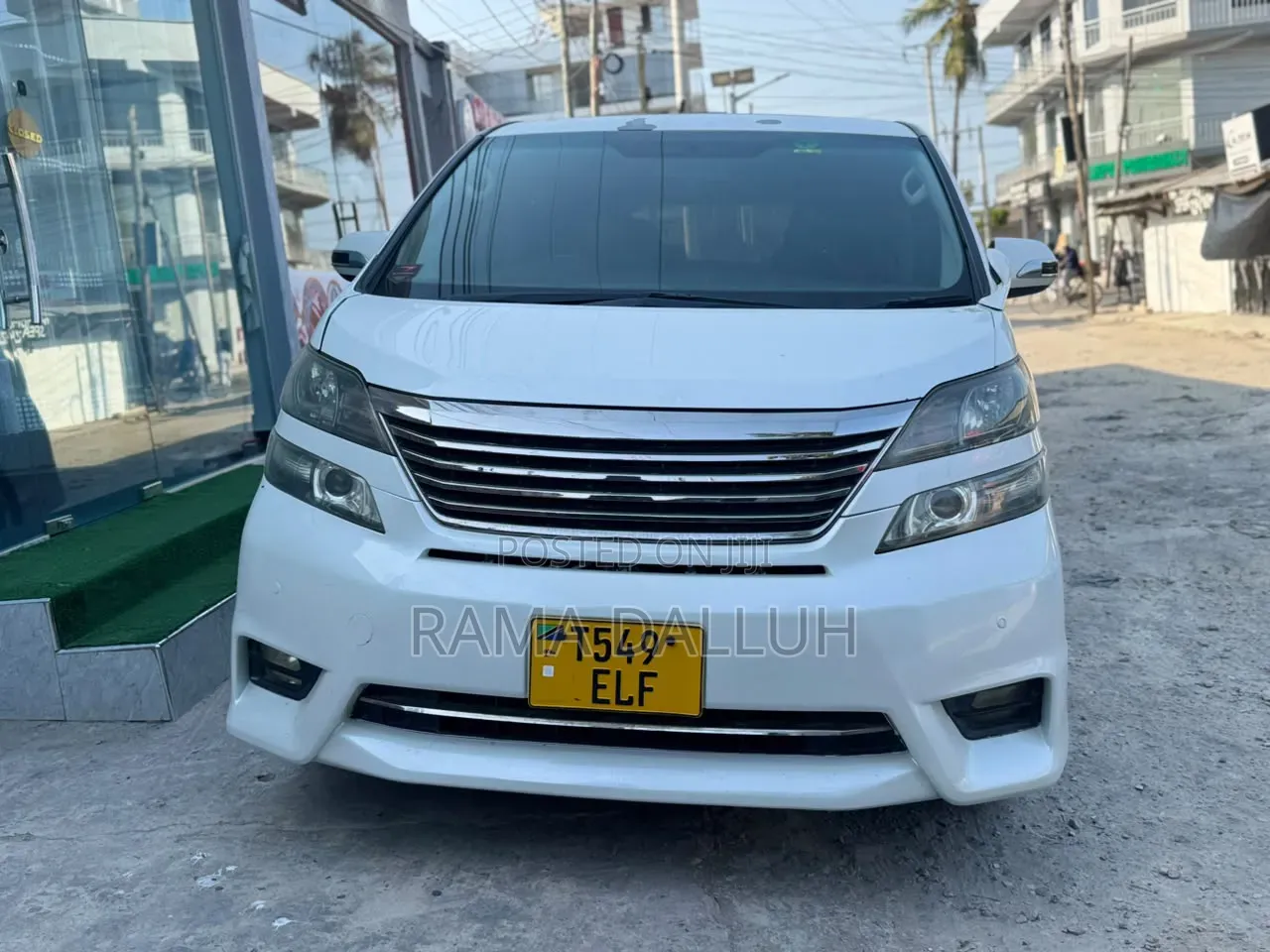 Toyota Vellfire 2008 White
