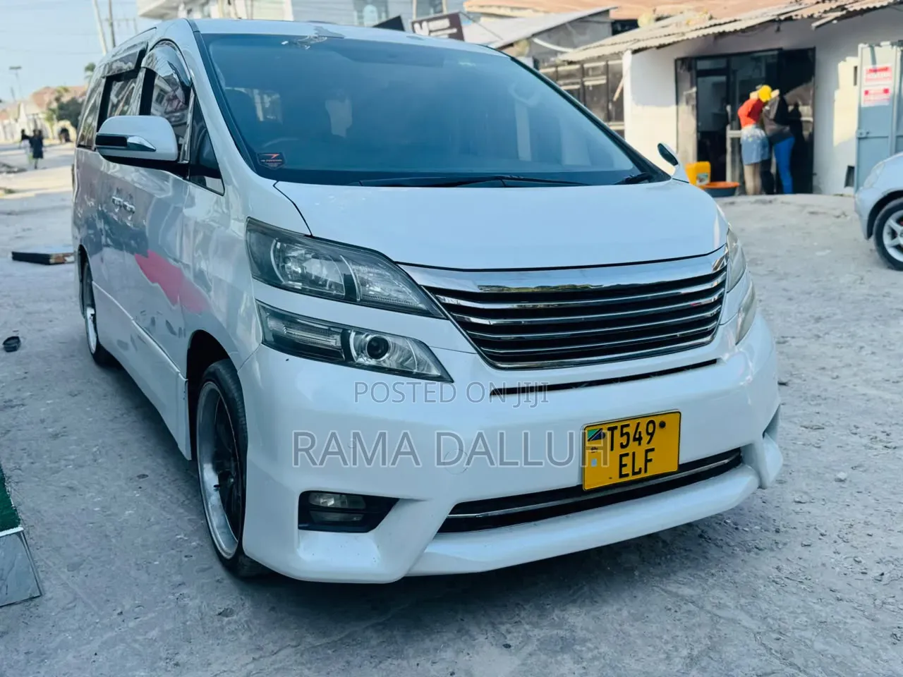 Toyota Vellfire 2008 White