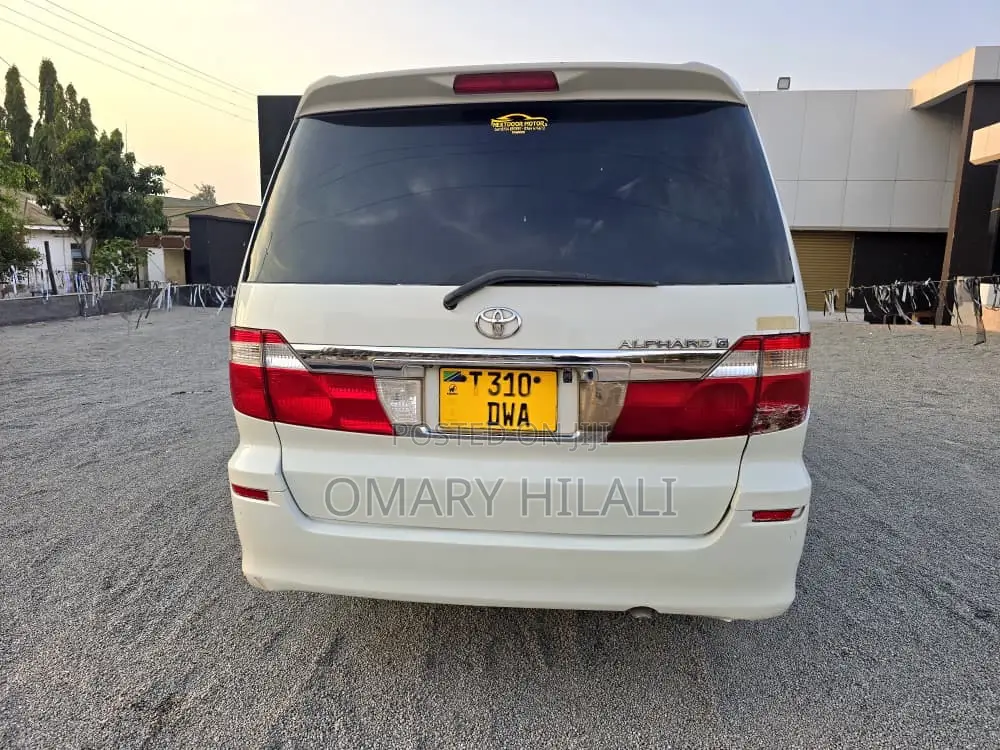 Toyota Alphard 2005 Pearl