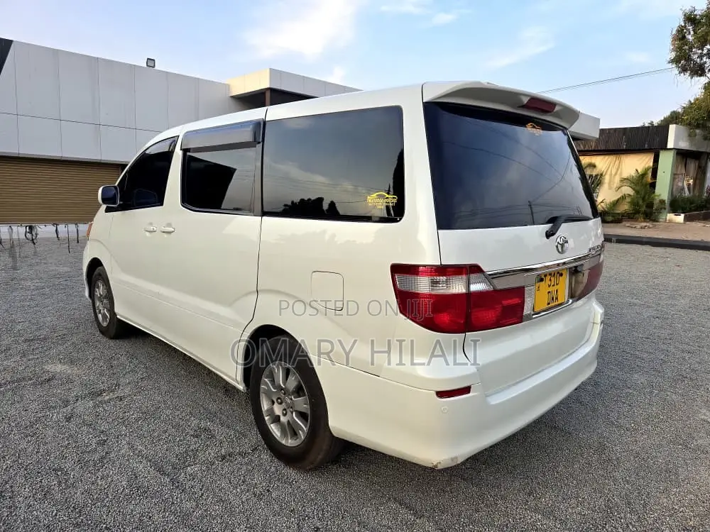 Toyota Alphard 2005 Pearl