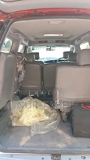 Toyota Noah 2001 Red