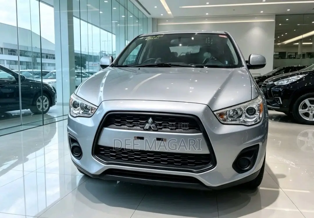 Mitsubishi RVR 2013 Silver