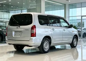 Toyota Probox 2004 Silver