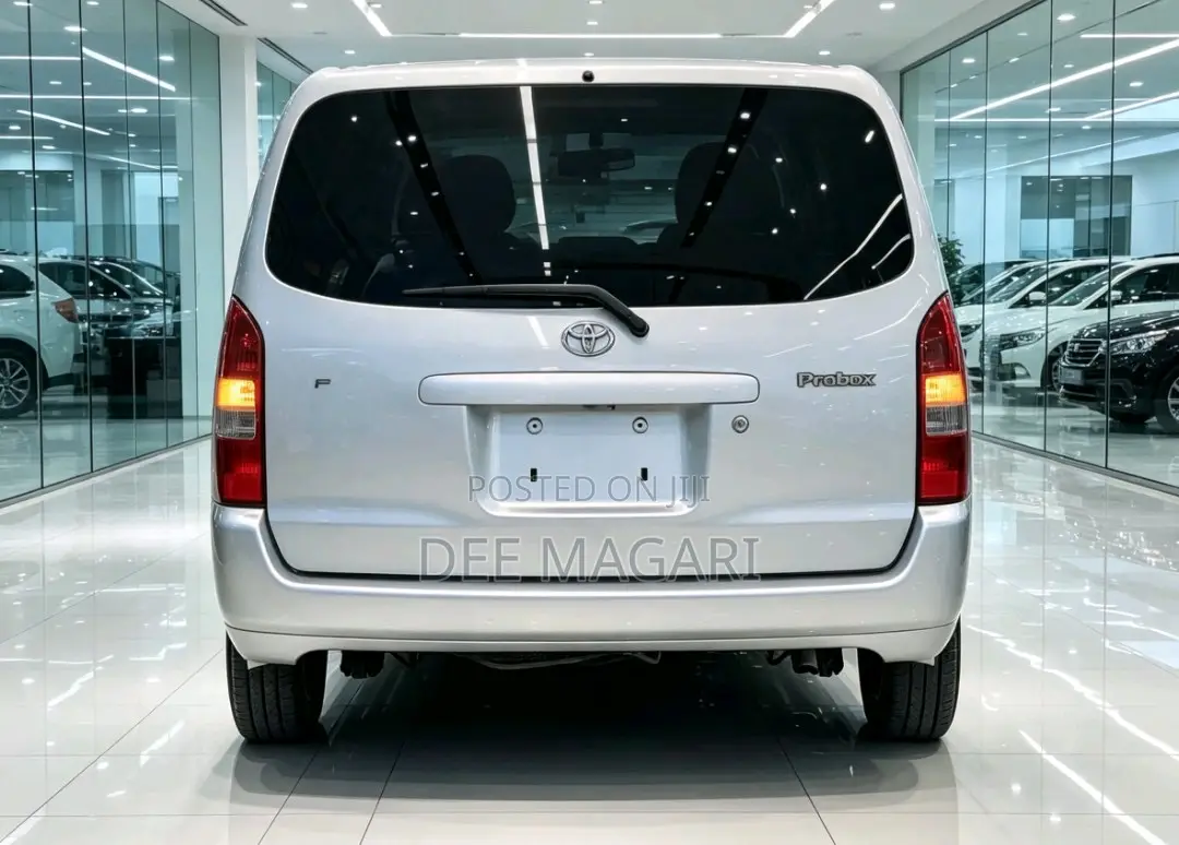 Toyota Probox 2004 Silver