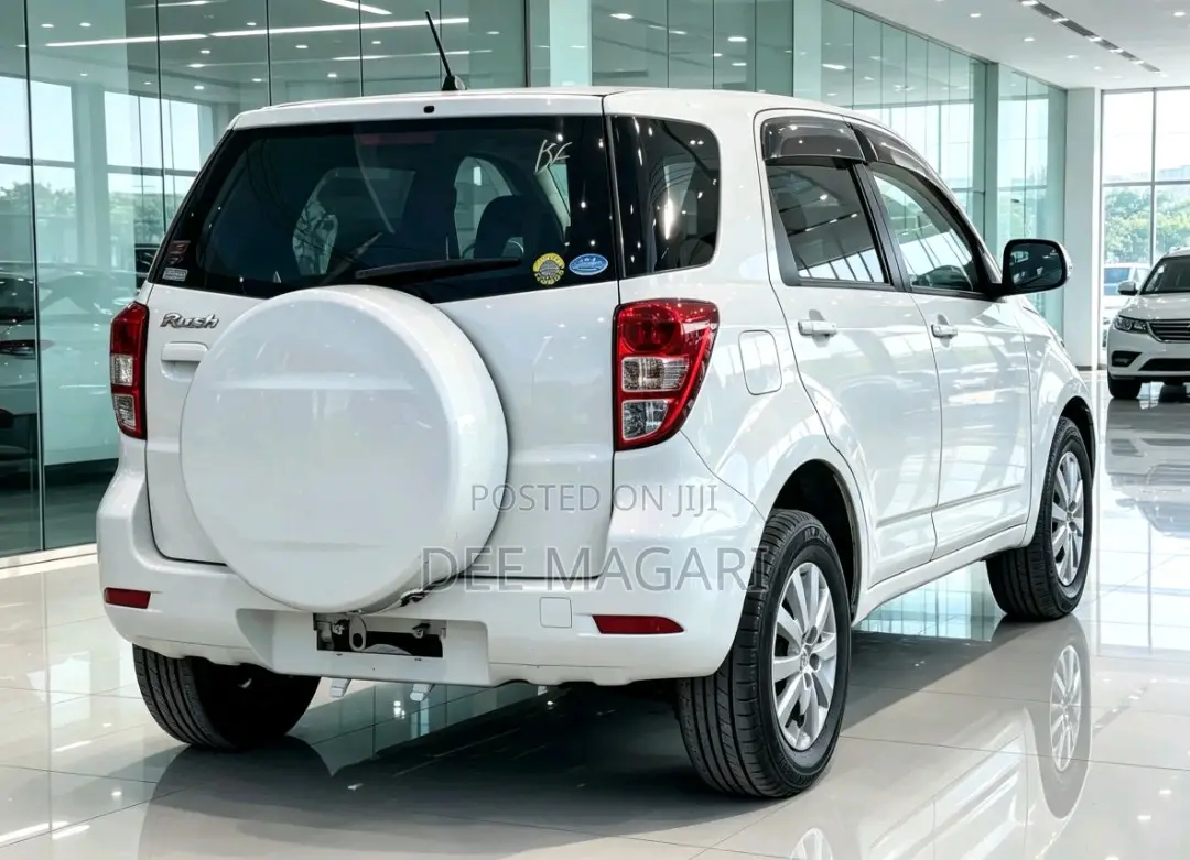 Toyota Rush 2007 White