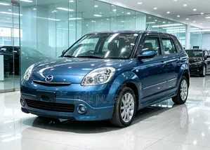 Mazda Verisa 2004 Blue