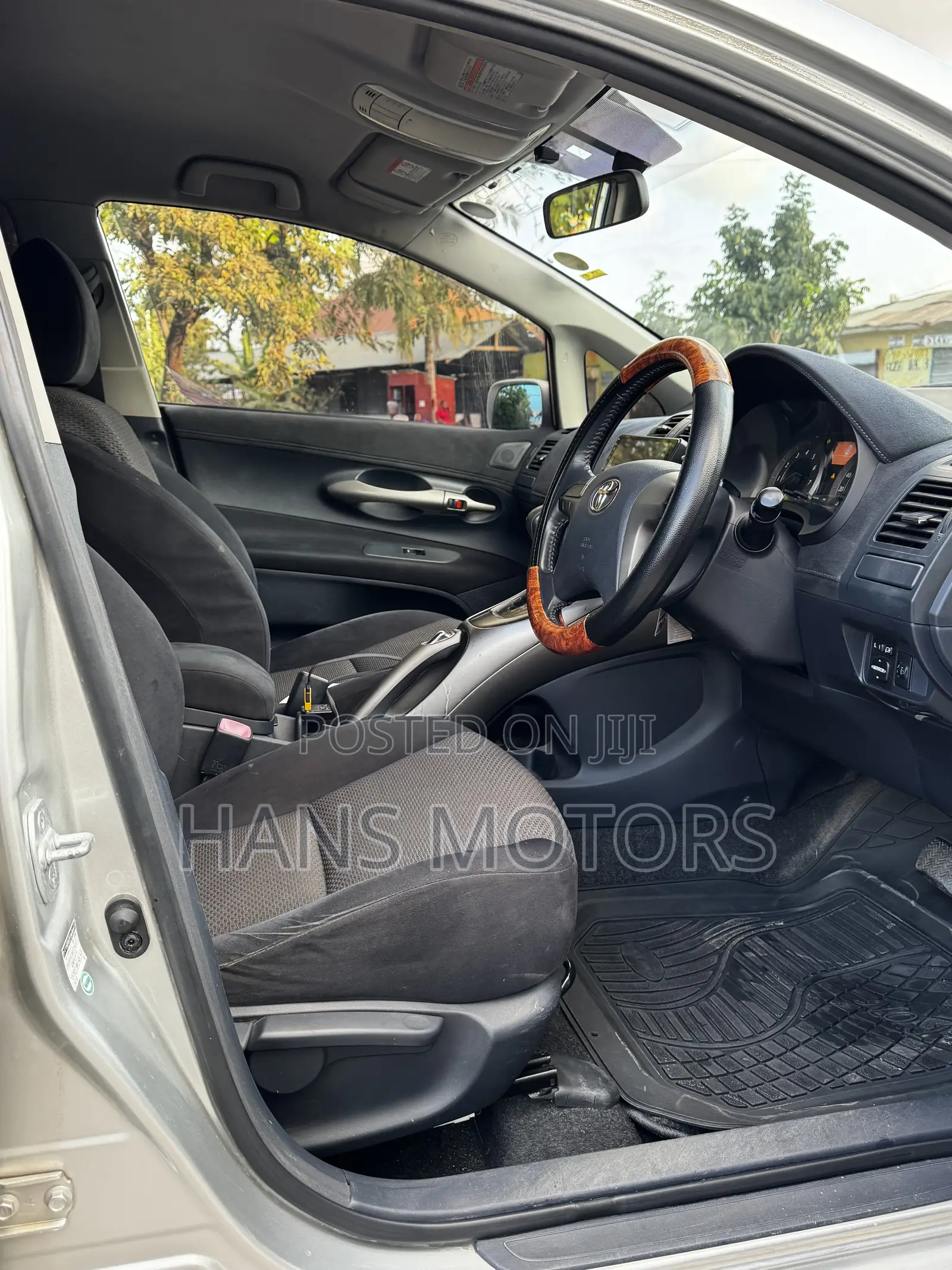 Toyota Blade 2007 Silver