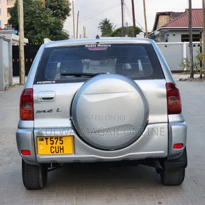 Toyota RAV4 Automatic 2003 Silver