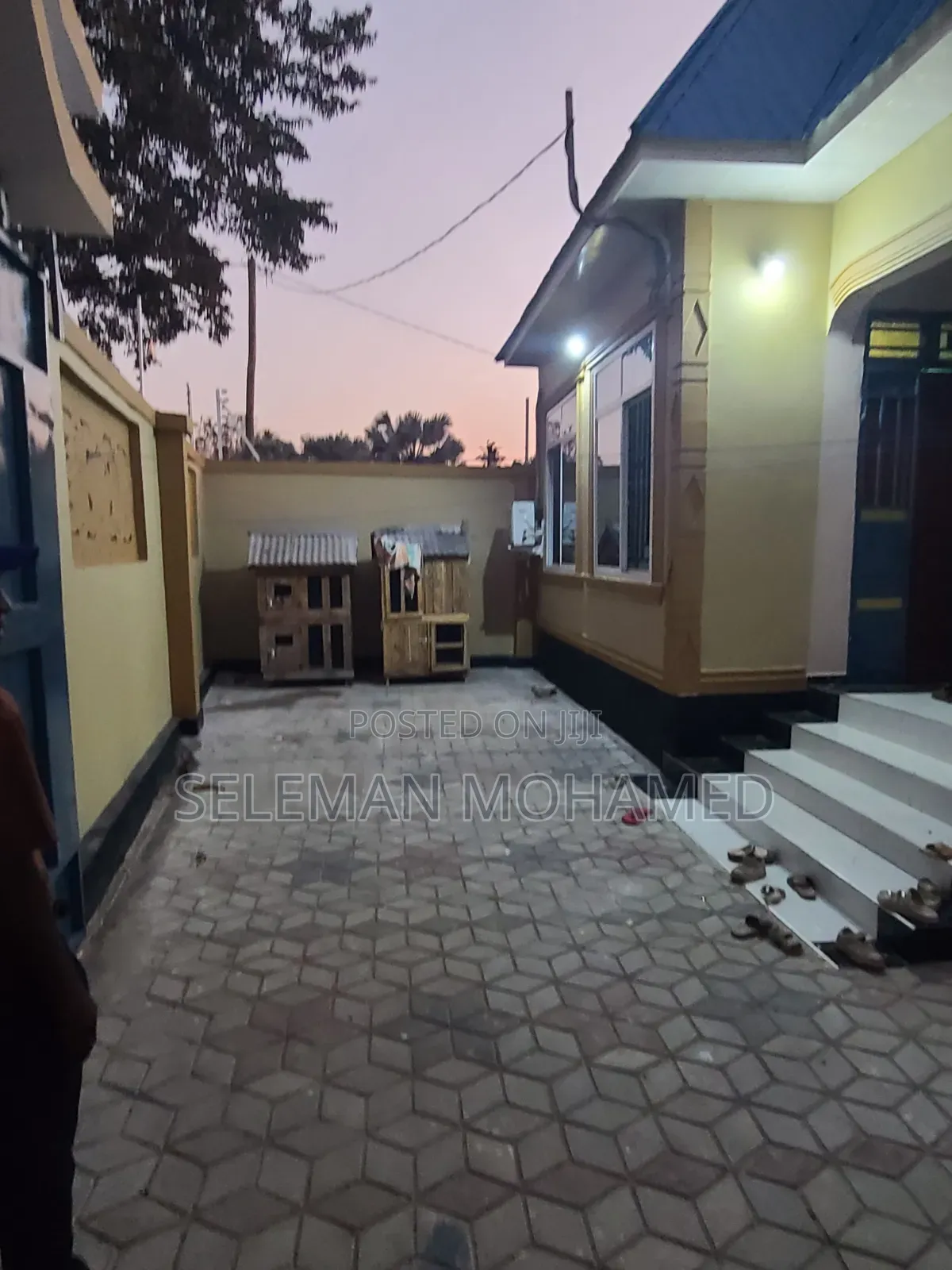 Furnished 3bdrm House in Biriani Real Estate, Chamazi for sale