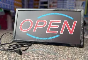Bango La Open/Close Pande Mbili