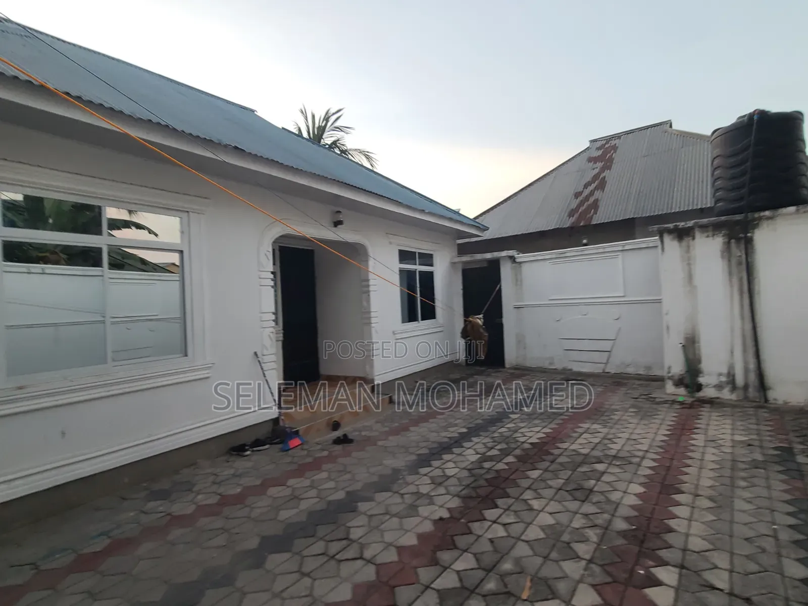 Furnished 3bdrm House in Biriani Real Estate, Chamazi for sale