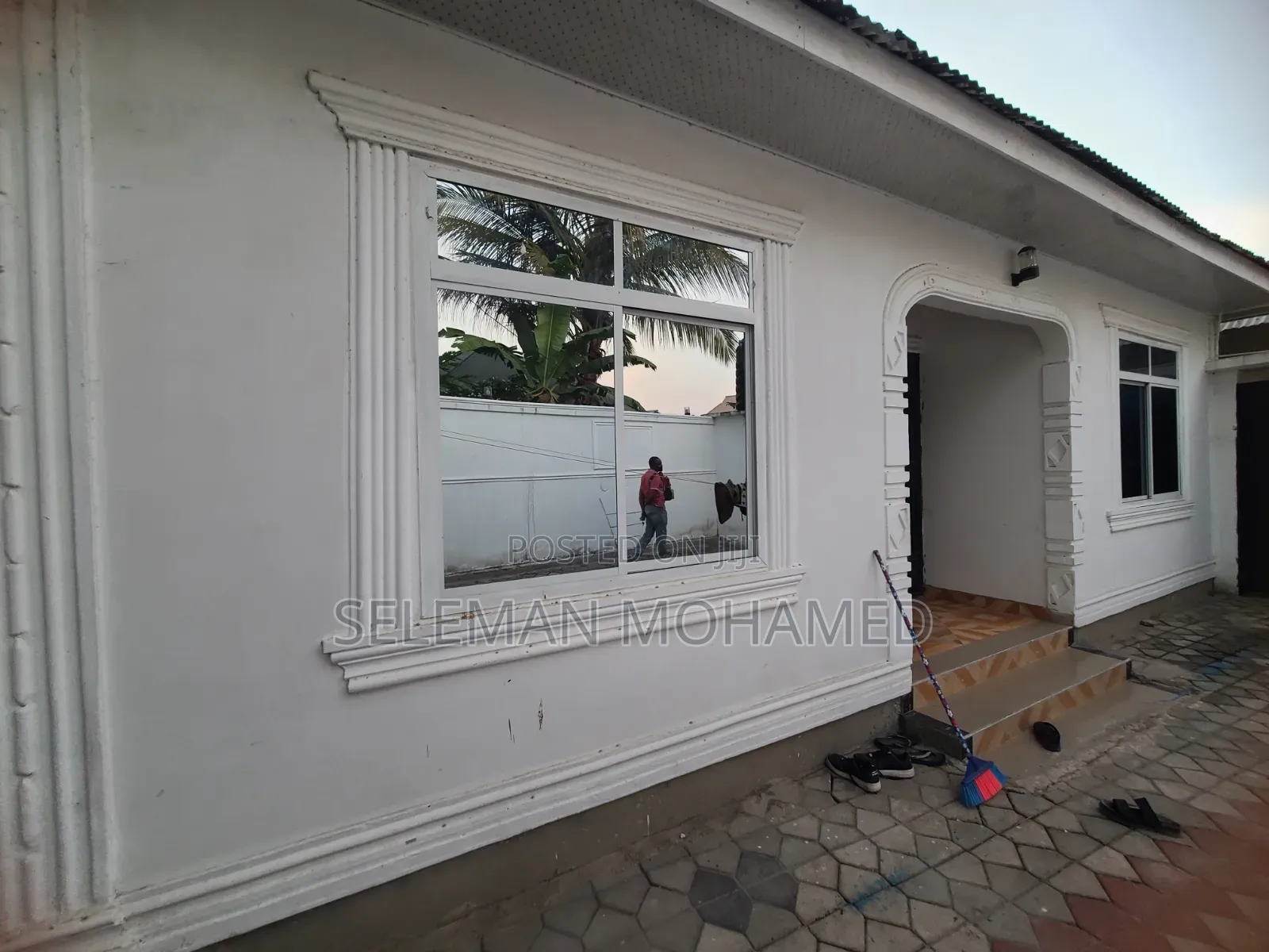 Furnished 3bdrm House in Biriani Real Estate, Chamazi for sale