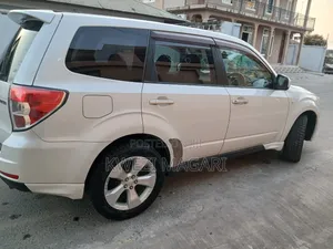 Subaru Forester 2009 White