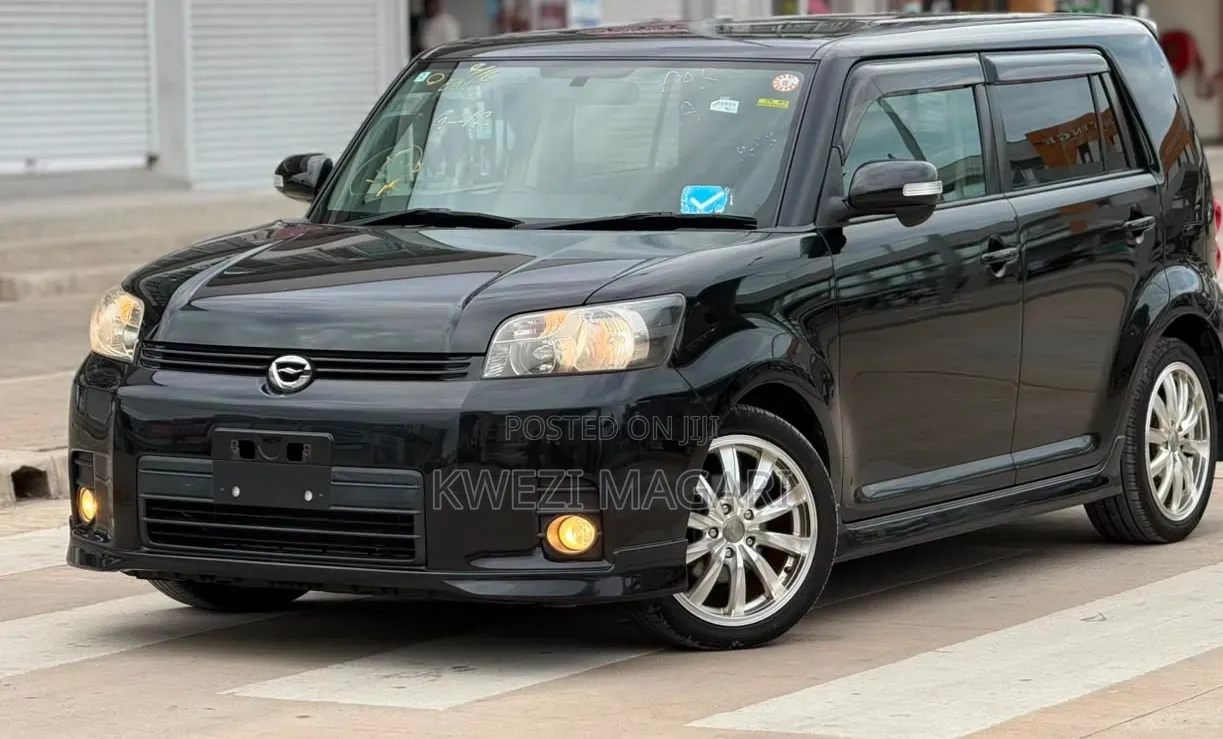 Toyota Corolla Rumion 2009 Black