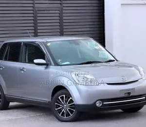 Mazda Verisa 2011 Silver