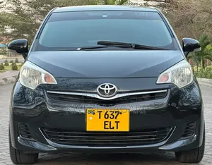 Toyota Ractis 2012 Black
