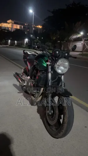 Honda CB 2023 Green