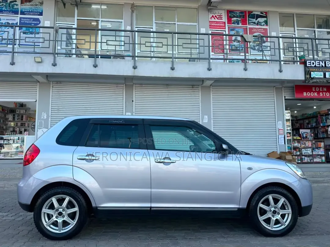 Mazda Verisa 2009